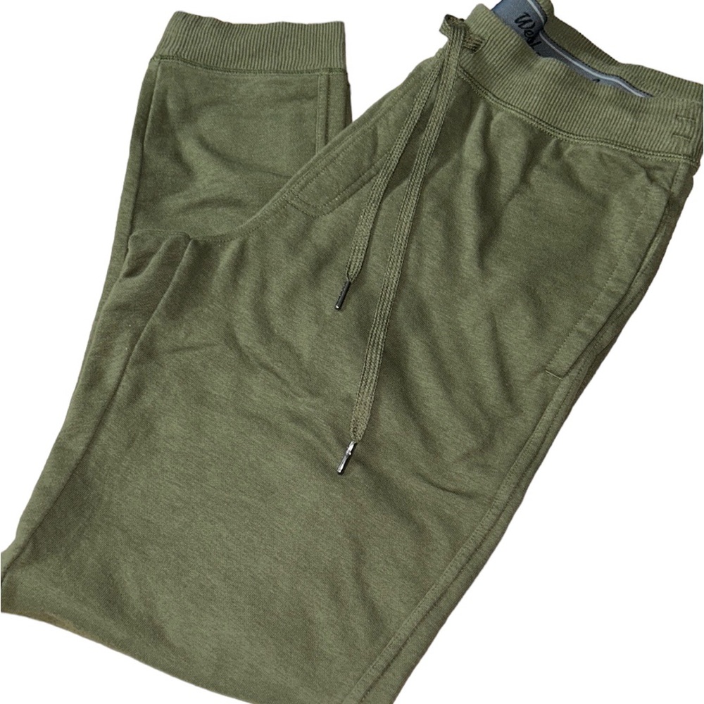 Weatherproof Vintage Olive Green Sweats, Size Medium